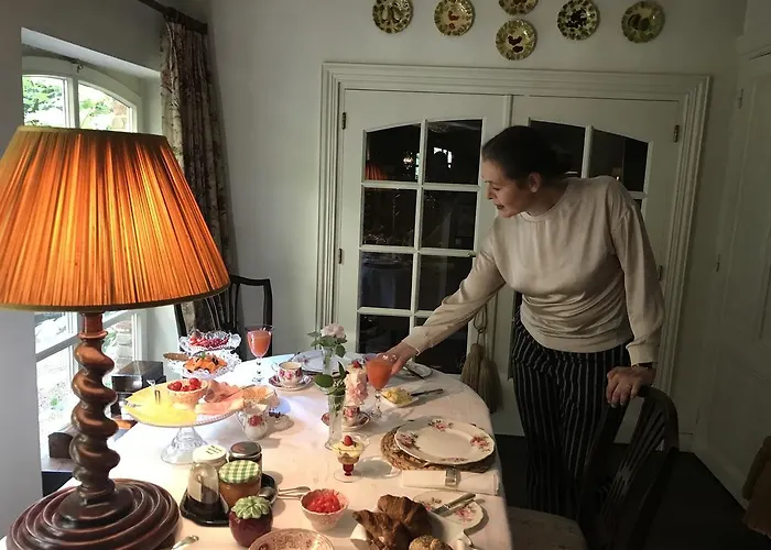 Rose Court Bed and Breakfast Beek (Limburg)