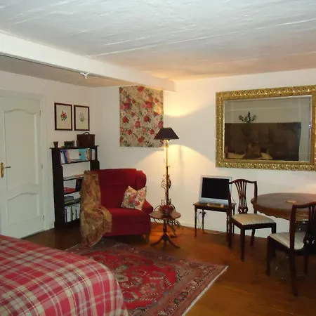 فندق مبيت وإفطار Rose Court بيك